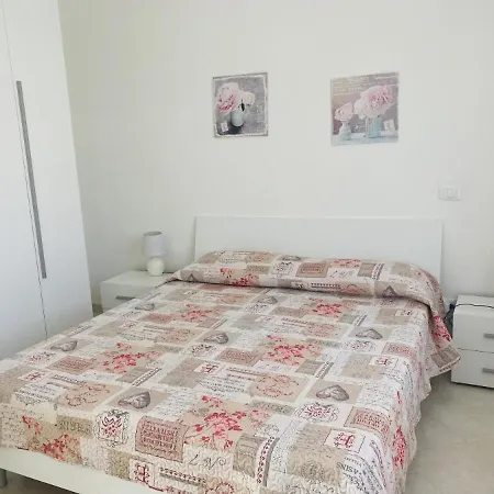 Club Two Bed 1f * פיצו