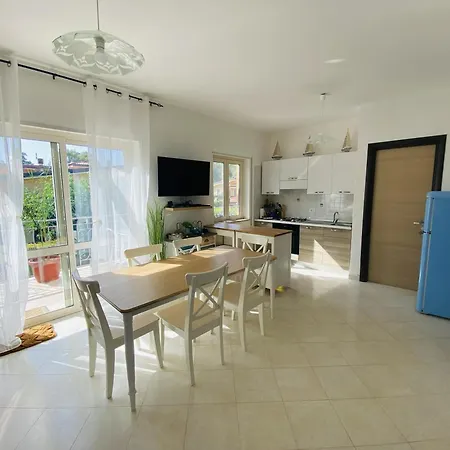 Club Two Bed 1f شقة *