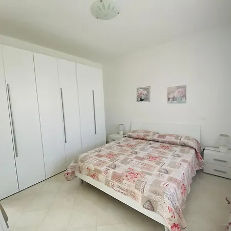 Club Two Bed 1f Apartament