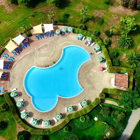 Club Two Bed 1f * Pizzo (Calabria)